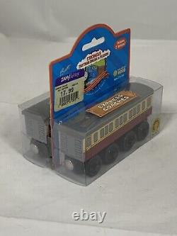 1998 Thomas The Tank Engine & Friends EXPRESS COACHES Wooden RailwayNEW Sealed