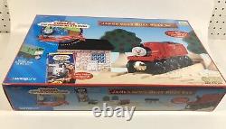 1999 Learning Curve Wooden Railway Thomas Tank Engine James Goes Buzz Buzz Set