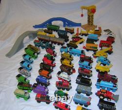 #A Thomas the train ENGINE Lot Magnetic Trains & accessories lot 75 PIECES