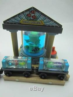 Aquarium Fish Food Factory Clown Water set Thomas engine wooden railway train