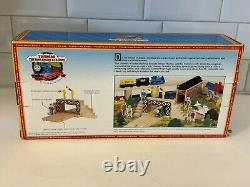 Britt Allcroft Thomas Tank Engine & Friends Wooden Train Pedestrian Bridge NEW