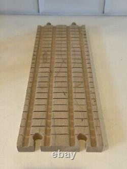 Britt Allcroft Thomas Tank Engine & Friends Wooden Train Pedestrian Bridge NEW