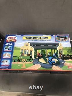 Fisher Price Tidmouth Sheds Y4367 Thomas & Friends Wooden Railway Brand New