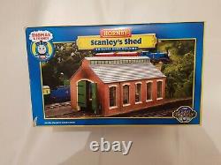 HORNBY R9265 Thomas The Tank Engine STANLEY'S ENGINE SHED BOXED OO GAUGE
