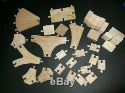 HUGE Lot 25 lbs 200+ pc of Wooden Thomas the Train, Brio Trains Track SEE PICS