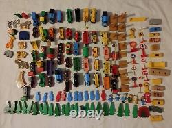 HUGE MIX LOT of 100+ THOMAS THE TRAIN & Friends Wooden Trains, Animal, Tree