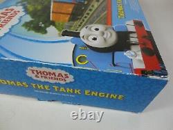 Hornby R9283 Thomas & Friends The Tank Engine Train Starter Set 00 Gauge Blue