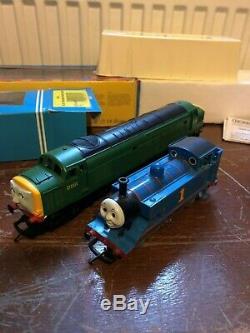 Hornby Thomas The Tank Engine Locomotive and Diesel engineToy