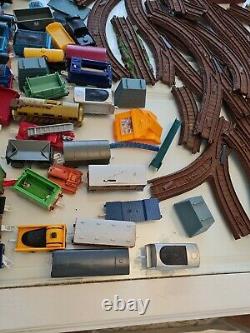Huge 2009 Bundle of Thomas the Tank Engine Trackmaster lots of Track and Trains