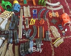 Huge Lot Thomas Track Trackmaster wellover 300Pcs 17 Engines 15+sets & much more