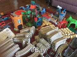 Huge Lot Thomas Track Trackmaster wellover 300Pcs 17 Engines 15+sets & much more