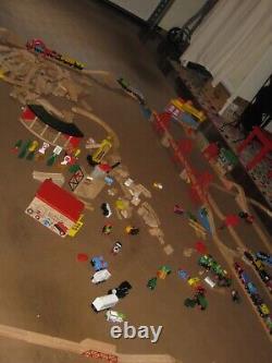 Huge Thomas the Tank Engine Wooden Train Lot with Tracks, Buildings & So Many Cars