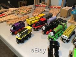 Huge lot of THOMAS THE TANK ENGINE Wooden Railway, KNAPFORD STATION, TraIns, track