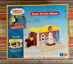 Learning Curve Wooden Thomas Train Sodor Service Station! Featuring Lorry 2! New