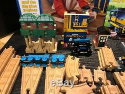 Logan and the Big Blue Engines Set Thomas & Friends Wooden Railway Complete EUC