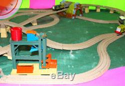 Lot 116 pcs HUGE Thomas & Friends TRACKMASTER Motorized TRAIN Playset TRACKS Toy