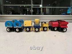 Lot Of 32 Wooden Thomas The Tank Engine Tanks, Caboose, and Aquariums