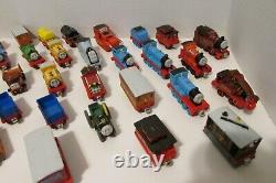 Lot of 32 Thomas & Friends Diecast Take Along Magnetic Train Engine Tenders