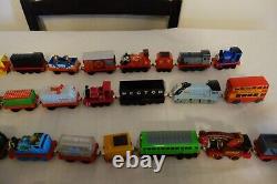 Lot of 72 Thomas & Friends Diecast Take Along Magnetic Train Engine Tenders