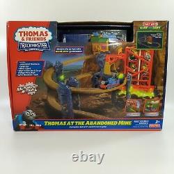 NEW Thomas & Friends Trackmaster Thomas At The Abandoned Mine Glow In The Dark