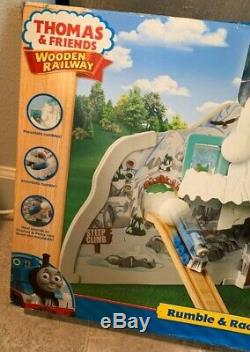 NEW Thomas & Friends Wooden Railway Rumble And Race Mountain Set