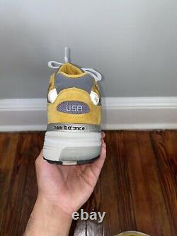 New Balance 992 Yellow Grey size 10 (Preowned Good Condition) SHIPS ASAP
