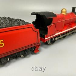 R852 James 5 The World Of Thomas The Tank Engine Hornby Railways 00 Gauge Scale