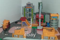 RARE! Vintage Thomas & Friends Big Big Loader Train Set TOMY 4519 2000
