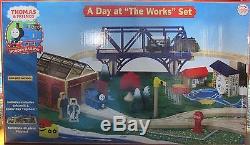 THOMAS the TANK & FRIENDS A DAY AT THE WORKS SET! 2007/RED LABEL/RARE/NEW