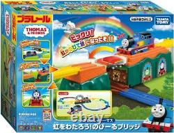 Takara Tomy Plarail Thomas the Tank Engine Cross the Rainbow! Stretching Bridge