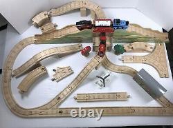 Thomas & Friends 2002 Mountain Tunnel Set with Accessories Track is 100% Complete