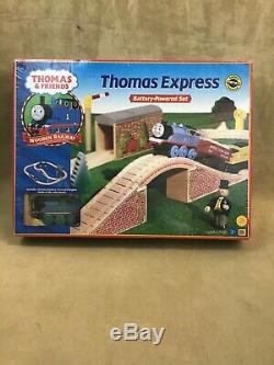 Thomas & Friends Express Battery-Powered Wooden Railway Limited 2001 Set Britt