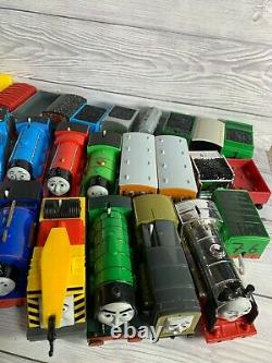 Thomas & Friends HUGE Trackmaster 29 Trains + Carriages Bundle