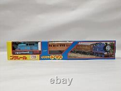 Thomas & Friends TOMY Plarail Trackmaster Thomas New Sealed In Box First Package