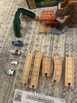 Thomas & Friends Talking Wooden Railway Great Discovery Set 35 Pieces READ