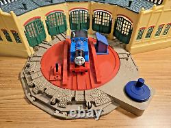 Thomas & Friends Thomas At Tidmouth Sheds Trackmaster Motorized Rail & EXTRAS