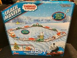 Thomas & Friends Trackmaster Motorized Railway Holiday Cargo Delivery Set XMAS