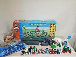 Thomas & Friends ULTIMATE SET Motorized Road & Rail system with LOTs of extras