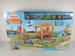 Thomas & Friends Wood Busy Island Set