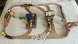 Thomas Friends Wooden MIXED LOT CRANE, SIGNAL HOUSE, LIGHTHOUSE, TRAINS ++