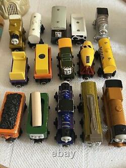 Thomas Friends Wooden MIXED LOT CRANE, SIGNAL HOUSE, LIGHTHOUSE, TRAINS ++