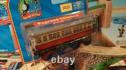 Thomas & Friends Wooden Railway1998 Express Coaches Lc99088 Extremely Rare