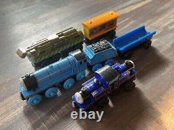 Thomas & Friends Wooden Railway BIG LOT OF 25 TRAINS & VEHICLES