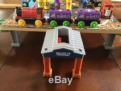 Thomas & Friends Wooden Railway Brendam Bay Shipping Co. DELUXE Set WITH EXTRAS