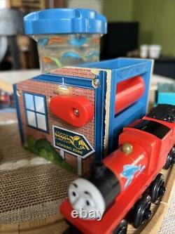 Thomas & Friends Wooden Railway JAMES' FISHY DELIVERY Limited Set COMPLETE VGUC