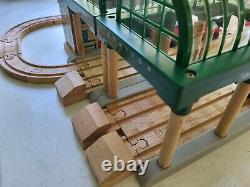 Thomas & Friends Wooden Railway Knapford Station Set Talking Railway Complete