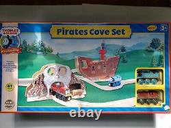 Thomas & Friends Wooden Railway Pirates Cove New SEALED