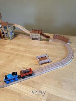 Thomas & Friends Wooden Railway Train DELUXE KING OF THE RAILROAD SET