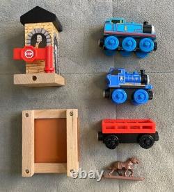 Thomas & Friends Wooden Railway Train DELUXE KING OF THE RAILROAD SET