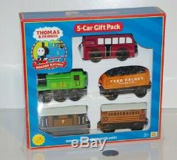 Thomas & Friends Wooden Railway Train Tank NEW 5-Car Gift Pack Henrietta